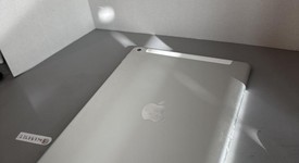 Good
													Apple iPad 7th Gen - Unlocked, Silver, 128 GB, A2200, photo 4 of 5