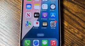 Fair
													Apple iPhone 13 - AT&T, Pink, 128 GB, A2482, photo 4 of 6