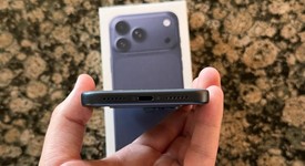 Mint
													Apple iPhone 17 Pro Max - Unlocked, Deep Blue, 256 GB, A3257, photo 5 of 10