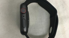 Mint
													Apple Watch SE 1st Gen 44mm - Unlocked, Gray, A2354 - Cellular, Aluminum, photo 6 of 6