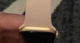 Mint
													Apple Watch Series 6 40mm - Gold, A2291 - GPS, Aluminum, photo 3 of 7