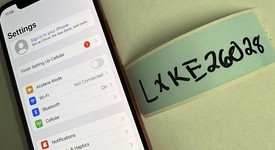 Mint
													Apple iPhone 12 - T-Mobile, Red, 128 GB, A2172, photo 1 of 6