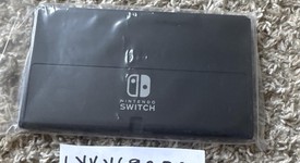 Mint
													Nintendo Switch - OLED - White, 64 GB, photo 2 of 4