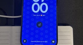 Good
													Google Pixel 9 Pro - Verizon, Obsidian, 128 GB, 16 GB, GR83Y, photo 2 of 10