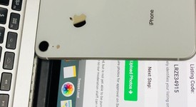 Mint
													Apple iPhone Xr - Sprint, White, 256 GB, A1984, photo 5 of 6