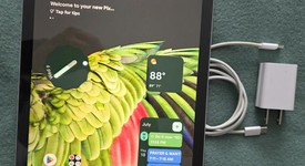Good
													Google Pixel Tablet 11" - Wi-Fi, Hazel, 128 GB, 8 GB, NO Dock, photo 2 of 13