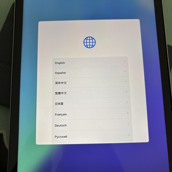 Apple iPad Air 5th Gen - Wi-Fi, 256 GB, Starlight, A2588