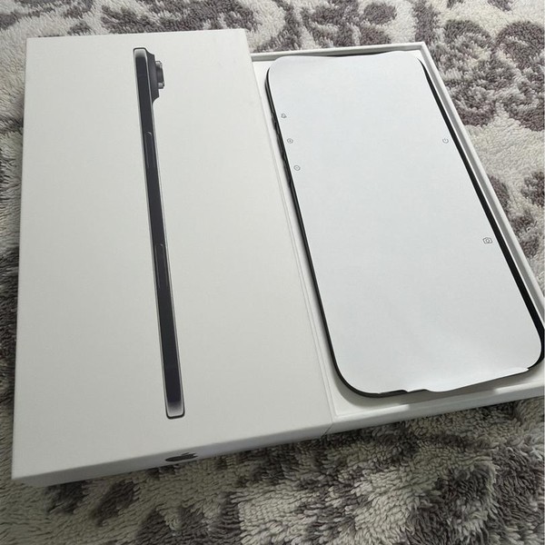 Apple iPhone Air - Unlocked, 512 GB, Space Black, A3260