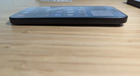 Mint
													Apple iPhone 16 - Unlocked, Black, 128 GB, A3081, photo 4 of 9