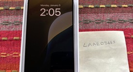 Mint
													Apple iPhone 15 Pro - Unlocked, Natural, 128 GB, A2848, photo 3 of 15