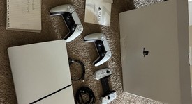 Mint
													PlayStation 5 Slim Digital Edition (2023) - White, 1 TB, photo 1 of 9