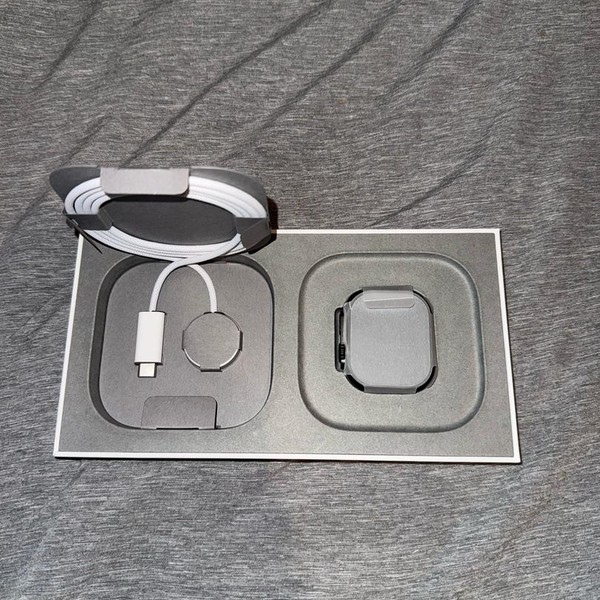 Apple Watch Ultra 3 49mm - AT&T, Black, A3281