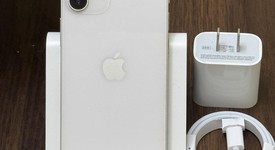 Good
													Apple iPhone 12 Mini - Unlocked, White, 64 GB, A2176, photo 1 of 7