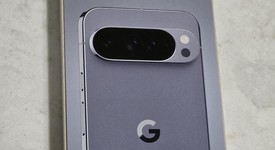 New
													Google Pixel 10 Pro XL - Unlocked, Moonstone, 256 GB, GUL82, photo 3 of 5