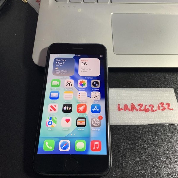 Apple iPhone SE 3rd Gen 2022 - Unlocked, Midnight, 64 GB, A2595