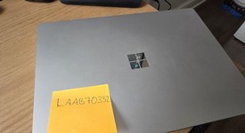 Good
													Microsoft Surface Laptop 3 - I5, Platinum, 256 GB, 8 GB, 13.5", photo 1 of 7