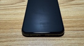 Mint
													Apple iPhone Xs - Unlocked, Gray, 64 GB, A1920, photo 2 of 8