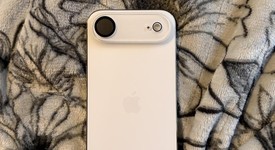 Mint
													Apple iPhone Air - AT&T, Cloud White, 256 GB, A3260, photo 1 of 9