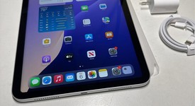 Mint
													Apple iPad 10th Gen - Wi-Fi, Silver, 64 GB, A2696, photo 1 of 6
