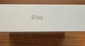 New
													Apple iPad 9th Gen - Wi-Fi, Silver, 64 GB, A2602, photo 2 of 4