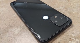 Good
													Google Pixel 4 - Unlocked, Black, 64 GB, 6 GB, G020I, Google Edition, photo 5 of 16
