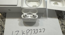 Used
													Apple AirPods Pro 2 - USB-C, photo 3 of 7