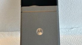 Mint
													Motorola Razr (2024) - Boost, Gray, 256 GB, 8 GB, photo 4 of 7