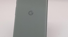 Good
													Google Pixel 8 - Unlocked, Hazel, 128 GB, 8 GB, G9BQD, Sub-6 5G, photo 1 of 3