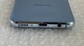 Mint
													Samsung Galaxy S10e - Unlocked, Blue, 128 GB, 6 GB, SM-G970U1, photo 5 of 7