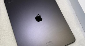 Good
													Apple iPad Pro 13" (M4) 2024 - Unlocked, Black, 1 TB, 16 GB, A2926, Standard Glass, photo 4 of 14