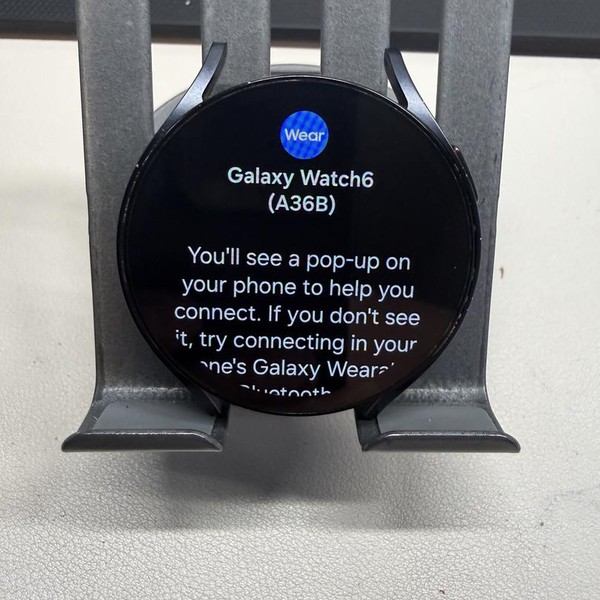 Samsung Galaxy Watch6 - Unlocked, Graphite, 44mm