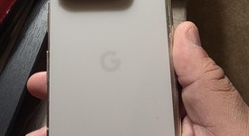 Good
													Google Pixel 9 Pro Fold - Unlocked, Porcelain, 256 GB, GGH2X, photo 4 of 9