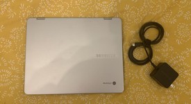 Fair
													Samsung Chromebook Plus - Silver, 32 GB, 4 GB, v1, photo 3 of 4