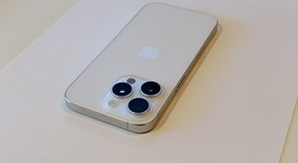 Mint
													Apple iPhone 16 Pro - Unlocked, White, 256 GB, A3083, photo 5 of 7