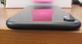 Good
													Apple iPhone Xr - Verizon, Black, 64 GB, A1984, photo 3 of 7