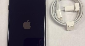 Mint
													Apple iPhone SE 3rd Gen 2022 - Unlocked, Midnight, 64 GB, A2595, photo 1 of 9