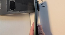 Mint
													Google Pixel 10 - Unlocked, Obsidian, 128 GB, GLBW0, photo 4 of 6