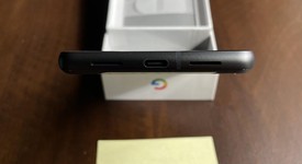 Mint
													Google Pixel 7 - Unlocked, Obsidian, 256 GB, 8 GB, GVU6C, Sub-6 5G, photo 2 of 19
