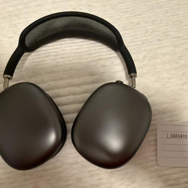 Apple AirPods Max - Gray