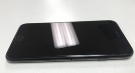 Good
													Apple iPhone 7 - Unlocked, Jet Black, 128 GB, A1778, GSM, photo 5 of 7