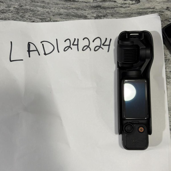 DJI Osmo Pocket 3