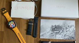 Mint
													Apple Watch Ultra 2 49mm - Unlocked, Natural, A2986, photo 1 of 4