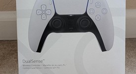 New
													DualSense Wireless Controller - White, photo 4 of 6