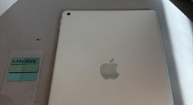 Good
													Apple iPad 9th Gen - Wi-Fi, Silver, 64 GB, A2602, photo 4 of 6