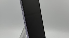 Good
													Samsung Galaxy Z Flip4 5G - Unlocked, Purple, 256 GB, 8 GB, SM-F721U1, photo 3 of 9