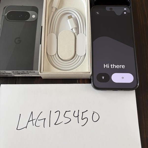Google Pixel 10 - Unlocked, 128 GB, Obsidian, GLBW0