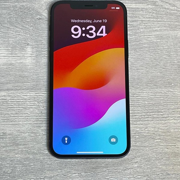 Apple iPhone 12 - Unlocked, Black, 64 GB, A2172