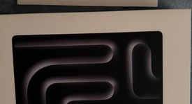 New
													MacBook Pro 2025 - 14" - Apple M5, Space Black, 512 GB, 32 GB, photo 2 of 5