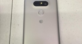 Good
													LG G5 - AT&T, Silver, 32 GB, H820, photo 3 of 7