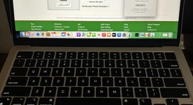 Good
													MacBook Air 2022 - 13" - Apple M2, Starlight, 256 GB, 16 GB, photo 2 of 17